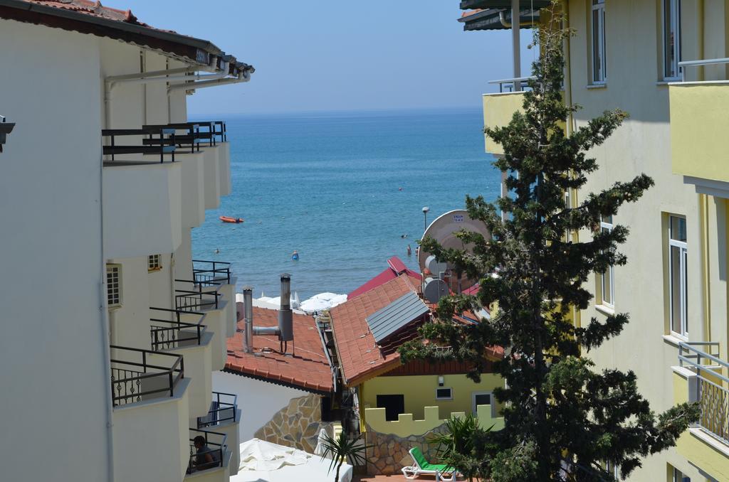 Delphin Hotel Side Bagian luar foto