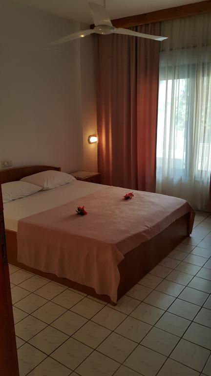 Delphin Hotel Side Bagian luar foto